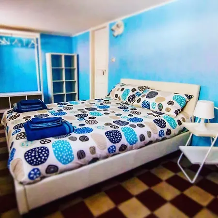 לינה וארוחת בוקר Casa Titina